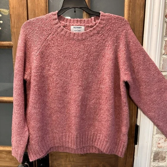 Old Navy Sweater Women Small Pink Fuzzy Basic Crew Neck Long Sleeve Cozy - Picture 4 of 7